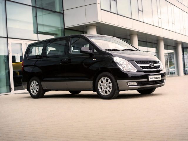Минивэн Hyundai Staria Lounge